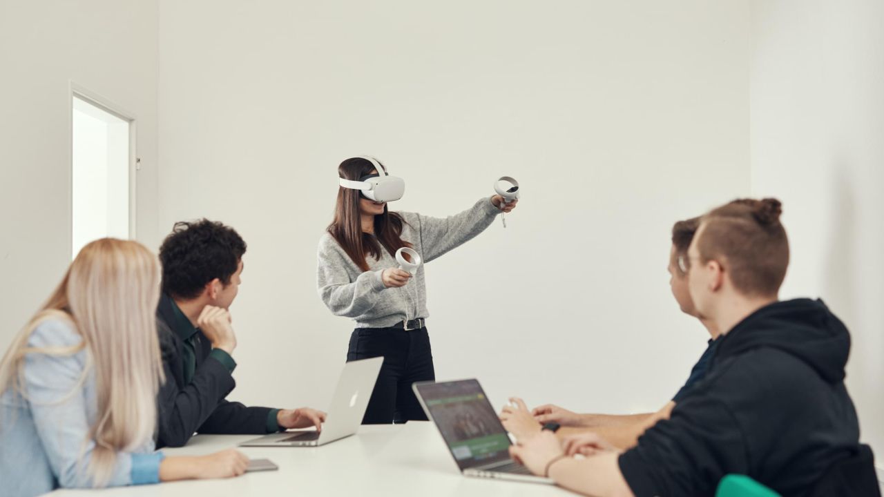 PR �l�nek Ambis 9 26 Future Skills